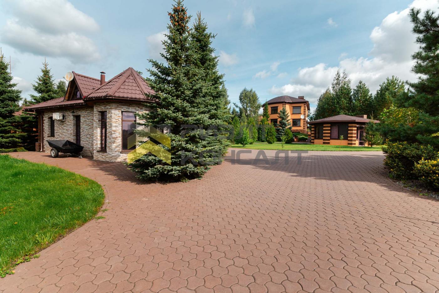 Коттедж, 429.90м², 55 соток, 3 этажа, 5 комн., стены: Кирпич миниатюра 34