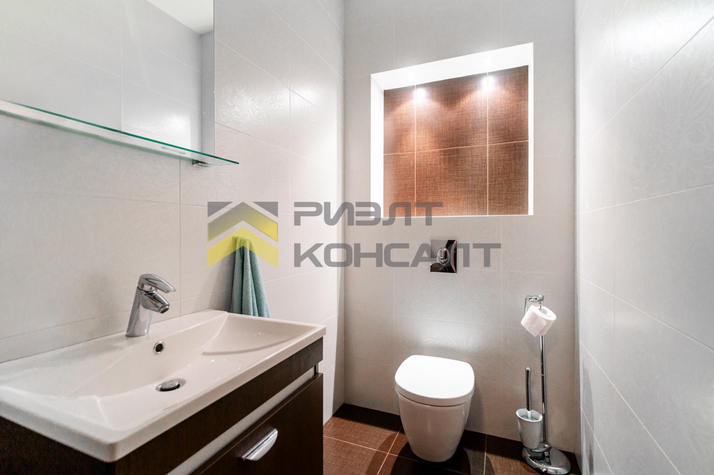 Коттедж, 429.90м², 55 соток, 3 этажа, 5 комн., стены: Кирпич миниатюра 25