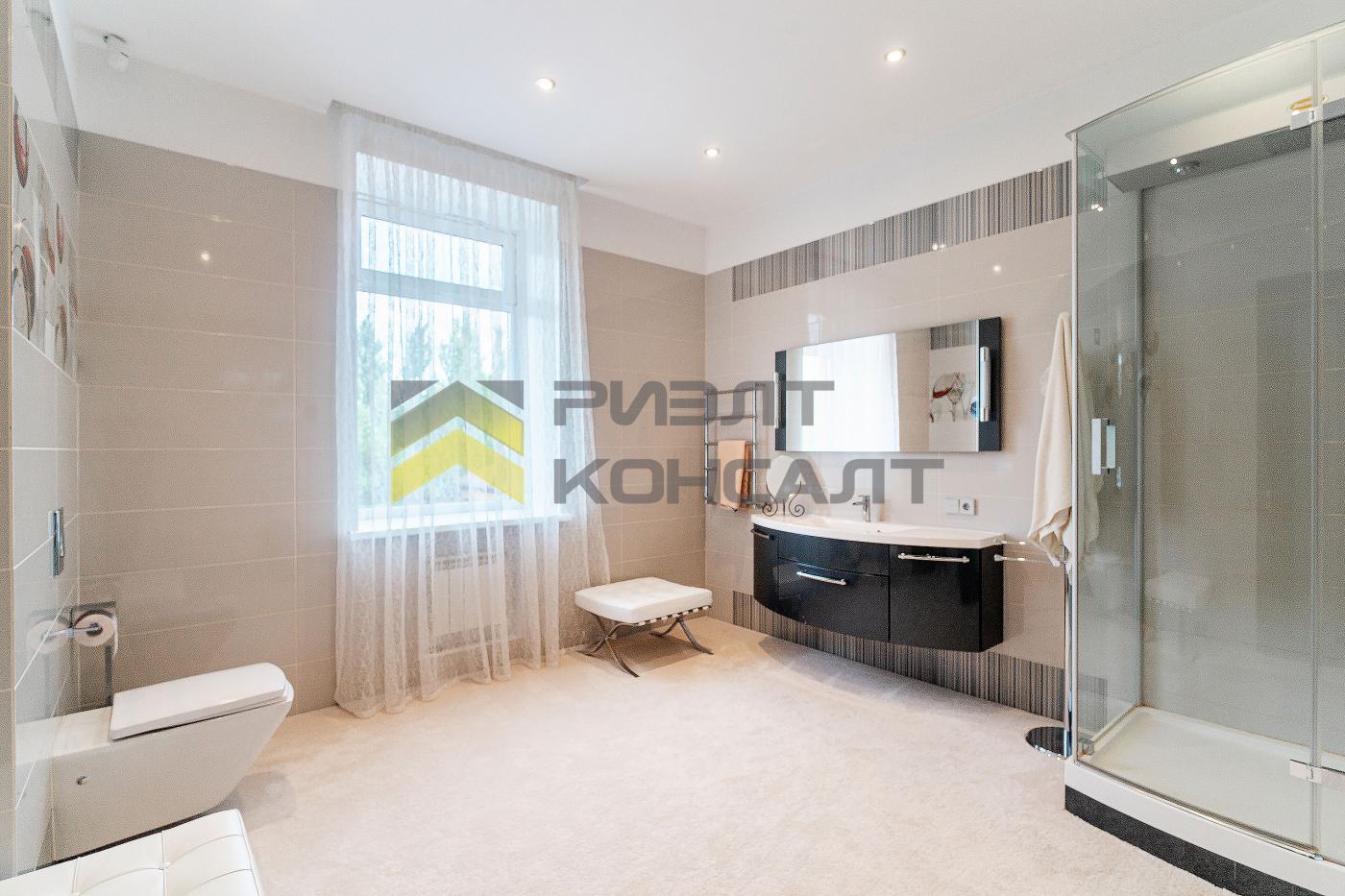 Коттедж, 429.90м², 55 соток, 3 этажа, 5 комн., стены: Кирпич миниатюра 19