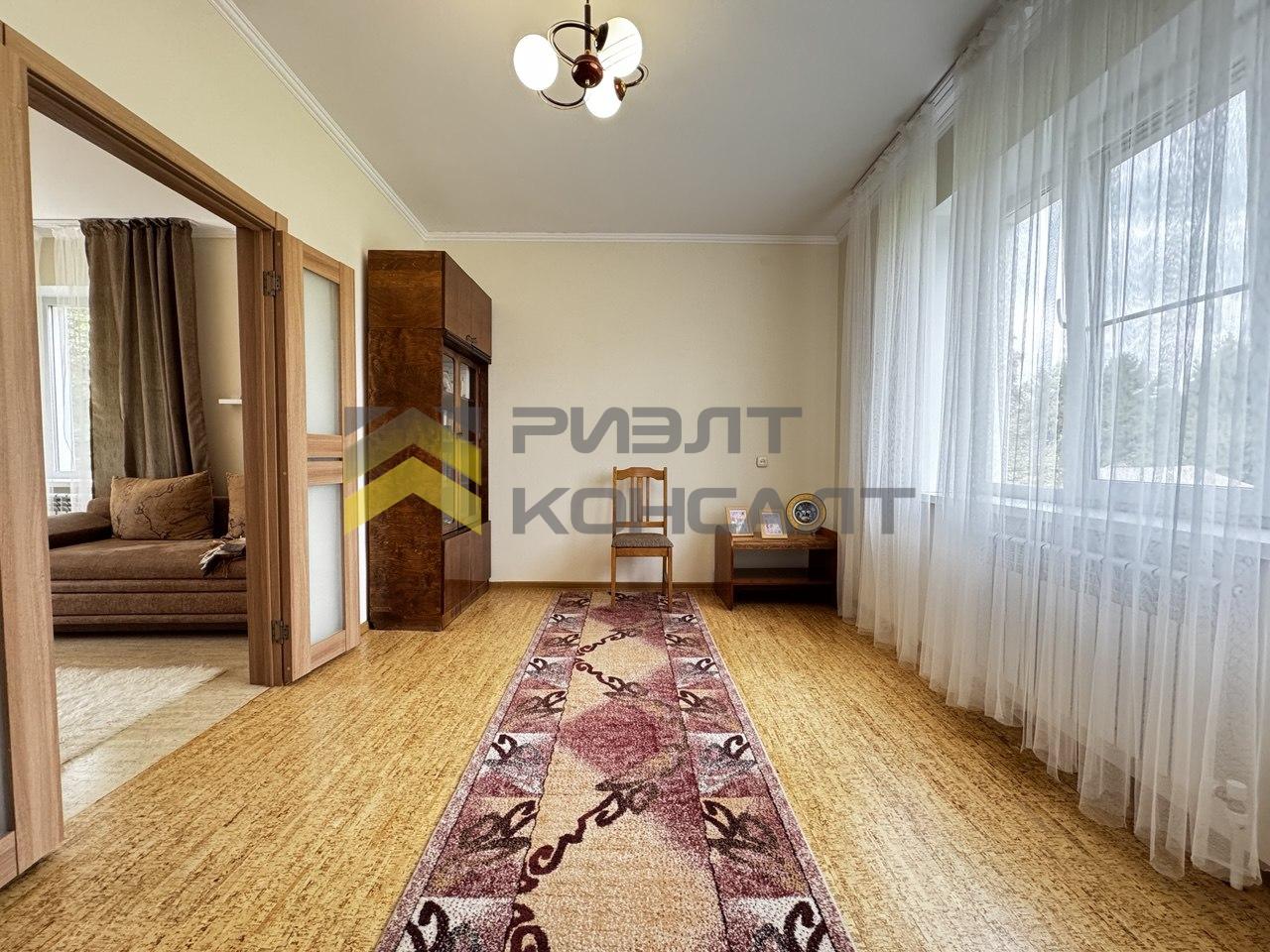 Дом, 72м², 10 соток, 2 этажа, 3 комн., стены: Кирпич миниатюра 8