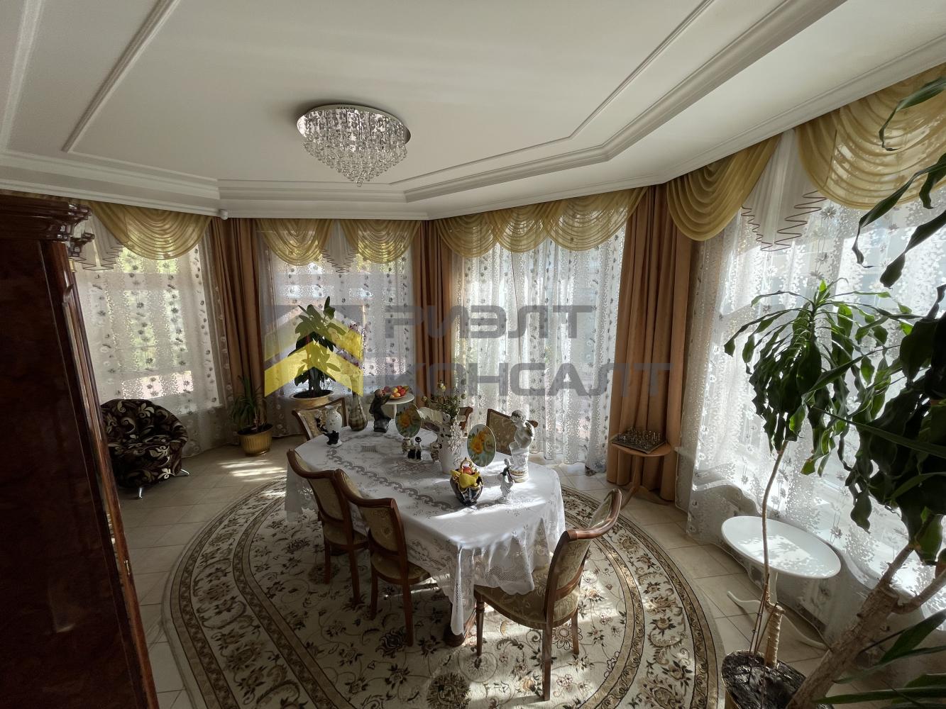 Коттедж, 530м², 15 соток, 2 этажа, 8 комн., стены: Кирпич миниатюра 7