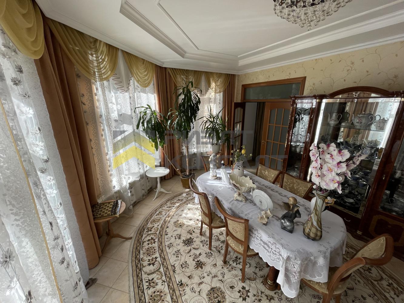 Коттедж, 530м², 15 соток, 2 этажа, 8 комн., стены: Кирпич миниатюра 8