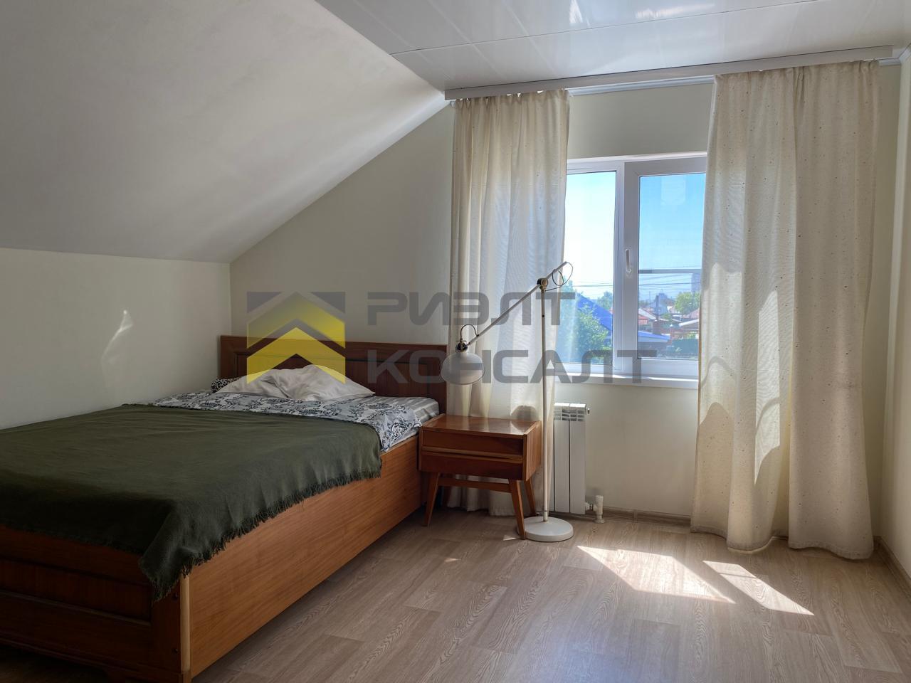 Дом, 190м², 3 соток, 2 этажа, 5 комн., стены: Брус миниатюра 3