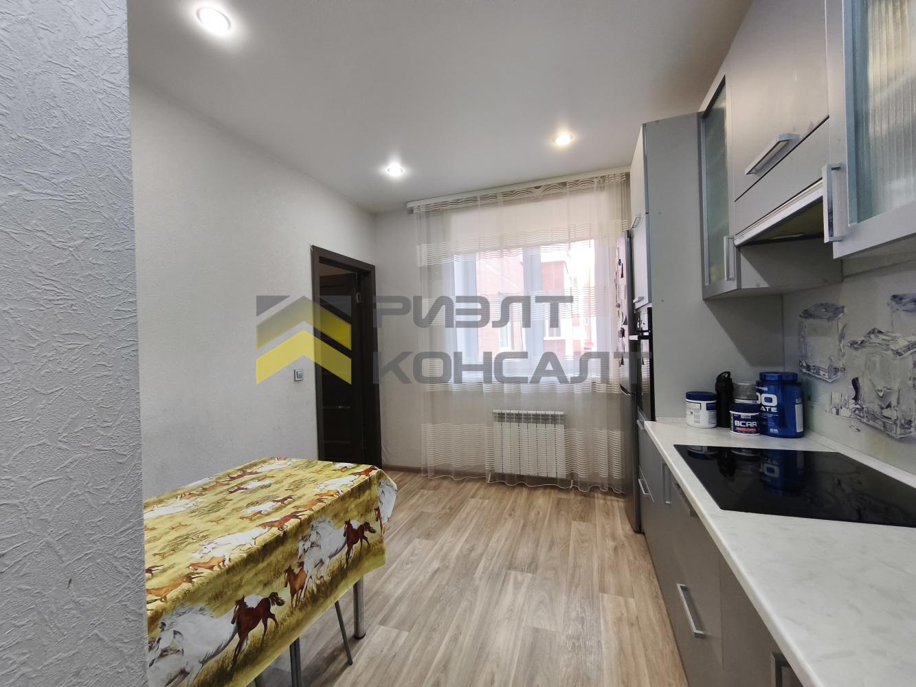 3-комн. квартира, Вторичка, 93м², 2/9 этаж миниатюра 10