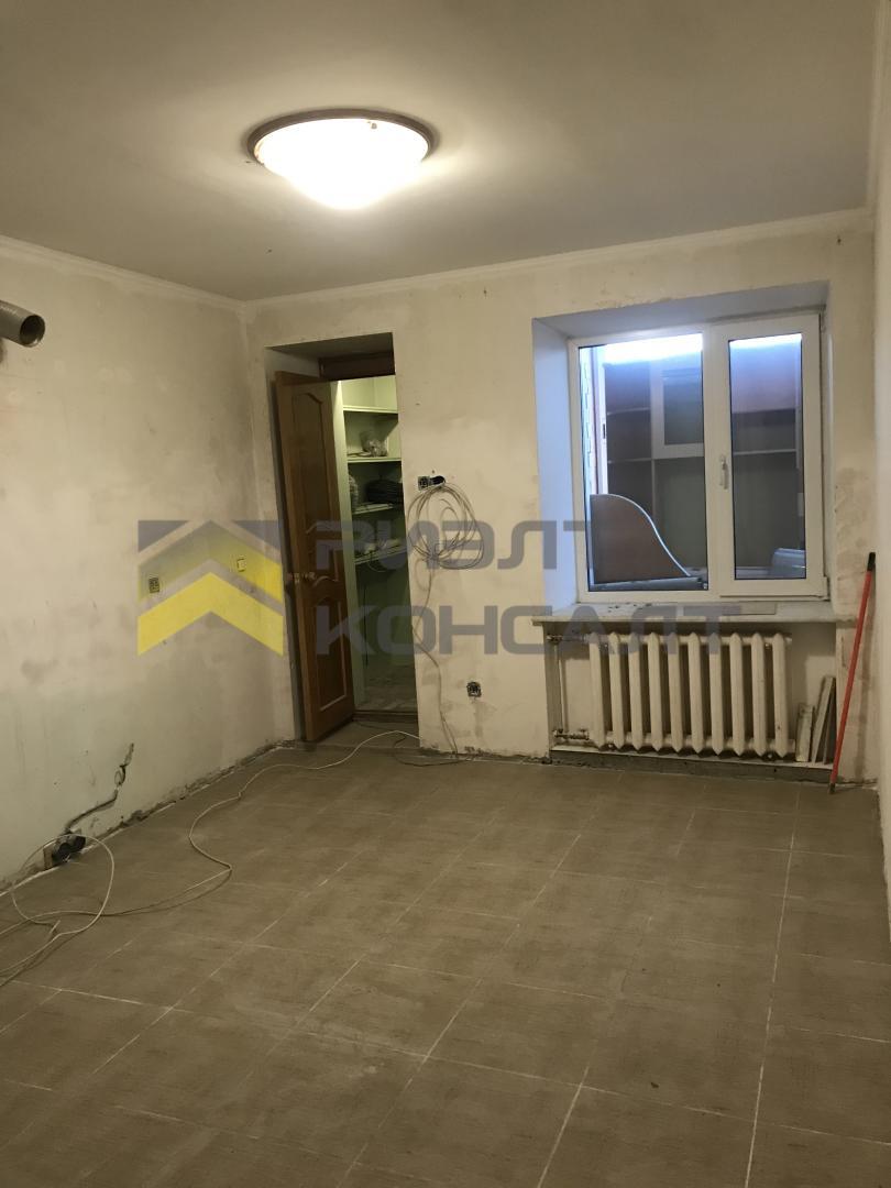 4-комн. квартира, Вторичка, 106м², 3/5 этаж миниатюра 8