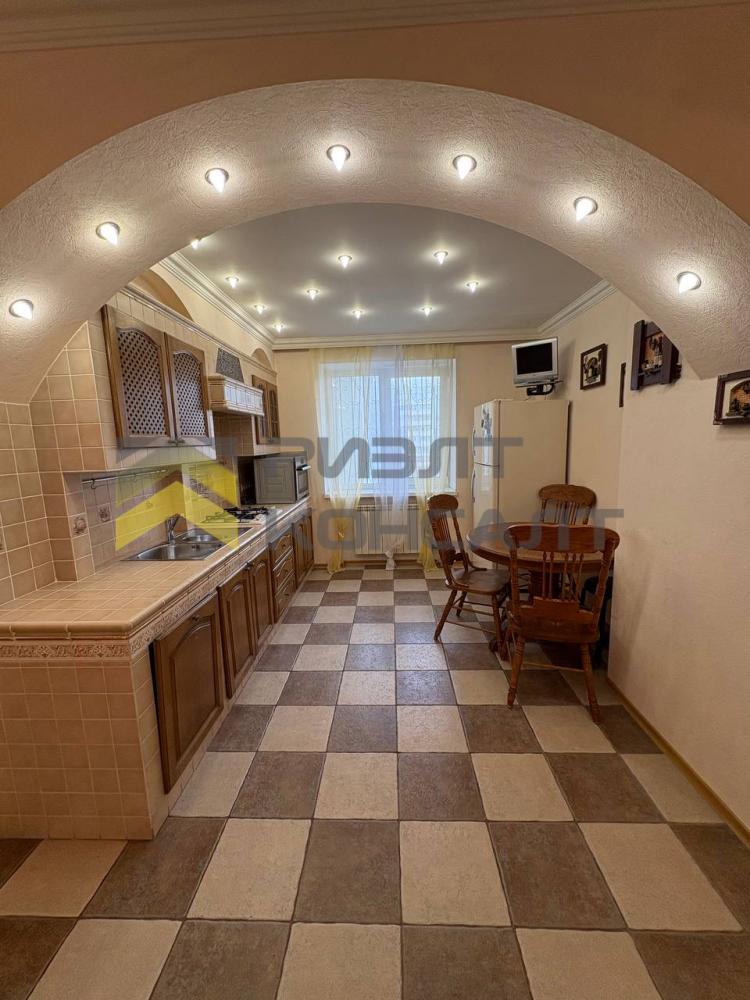 3-комн. квартира, 68м², 6/9 этаж