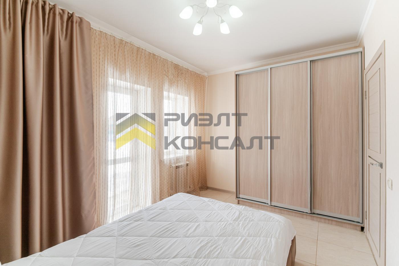 Коттедж, 110м², 12 соток, 2 этажа, 2 комн., стены: Кирпич миниатюра 16