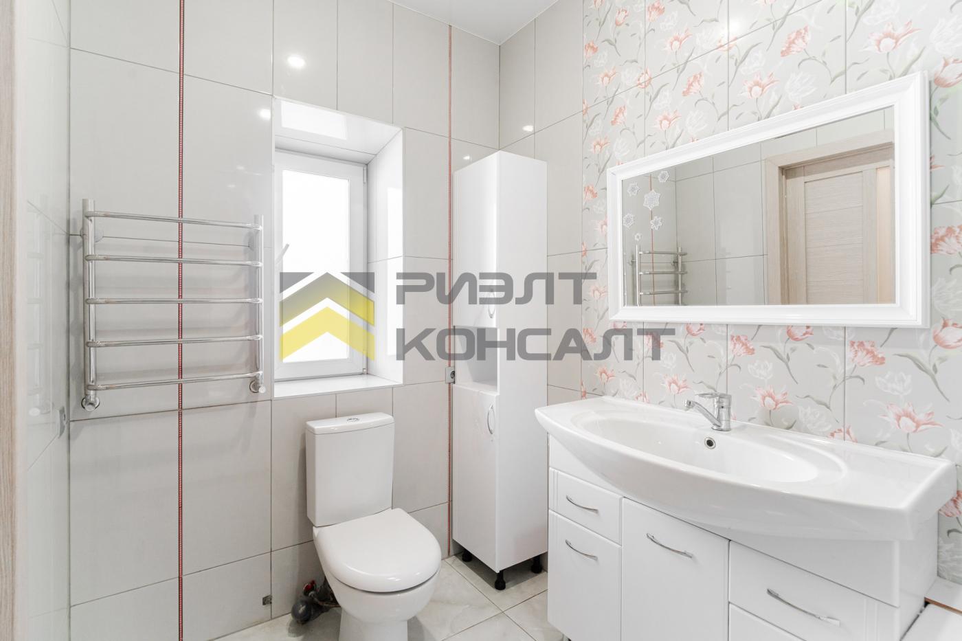 Коттедж, 110м², 12 соток, 2 этажа, 2 комн., стены: Кирпич миниатюра 20