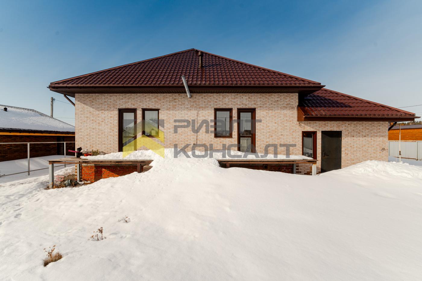 Коттедж, 110м², 12 соток, 2 этажа, 2 комн., стены: Кирпич миниатюра 39