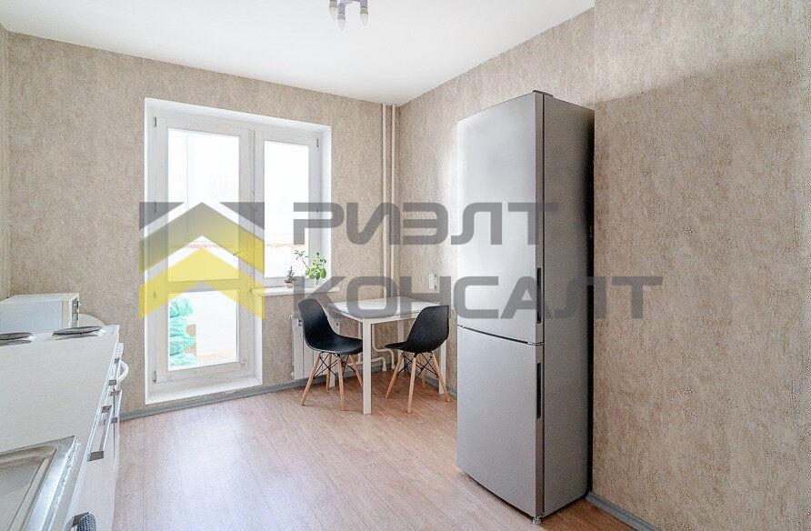2-комн. квартира, Вторичка, 66.60м², 2/16 этаж