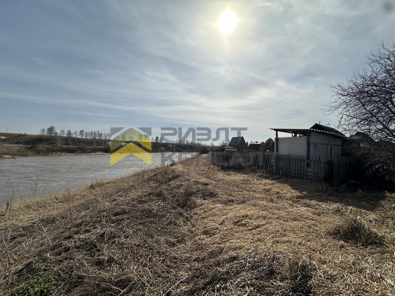 Дача, 35м², 8 соток, 1 этаж, 2 комн., стены: Кирпич миниатюра 24