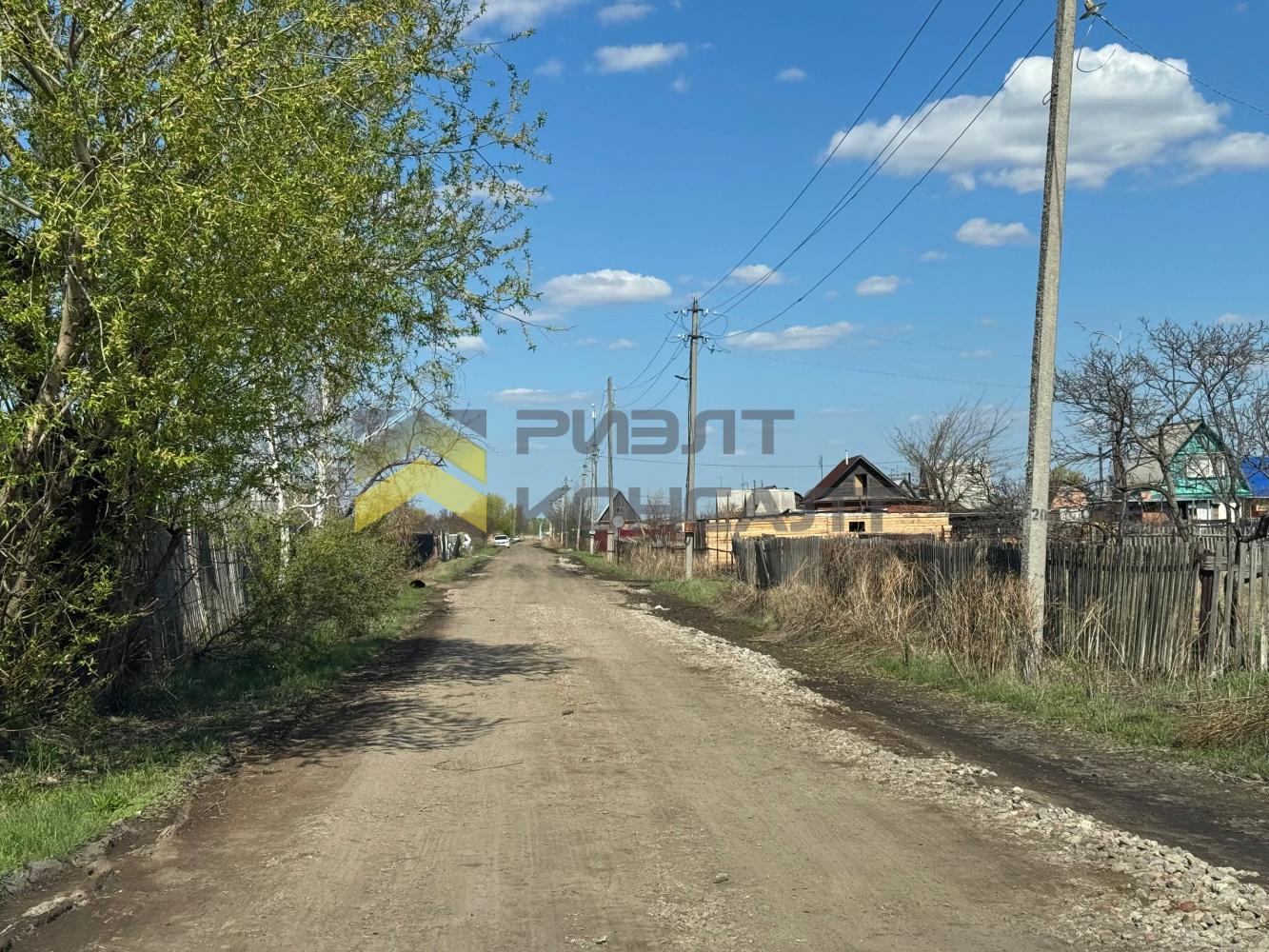 Дача, 61.90м², 12 соток, 2 этажа, 2 комн., стены: Кирпич миниатюра 22