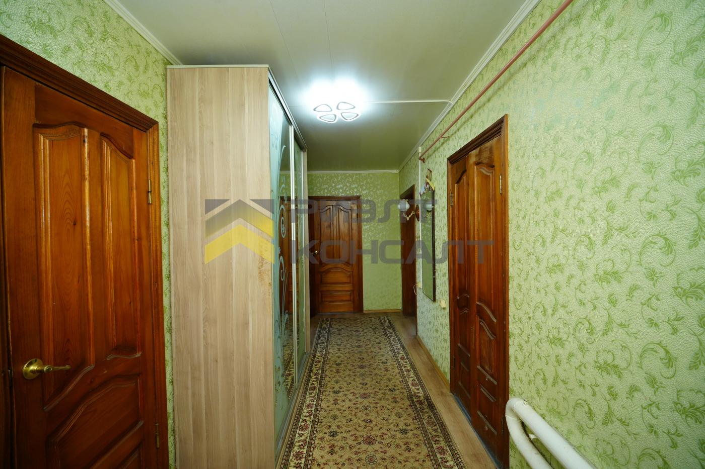 Дом, 87.40м², 9 соток, 1 этаж, 3 комн., стены: Кирпич миниатюра 10