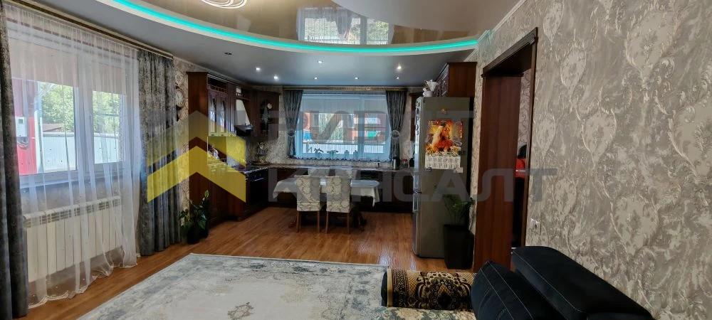 Дом, 159м², 10 соток, 2 этажа, 3 комн., стены: Кирпич миниатюра 23