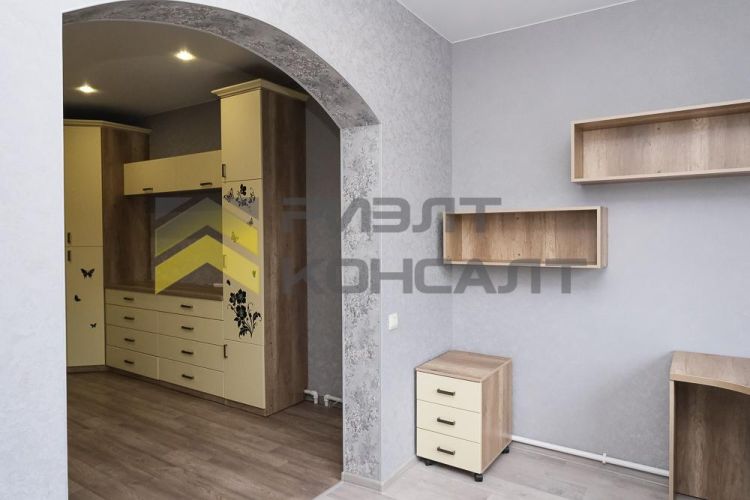 Дом, 164м², 6.70 соток, 2 этажа, 5 комн., стены: Бревно миниатюра 27