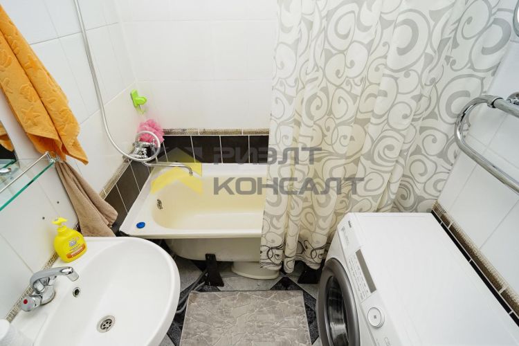 4-комн. квартира, Вторичка, 58м², 3/5 этаж миниатюра 17