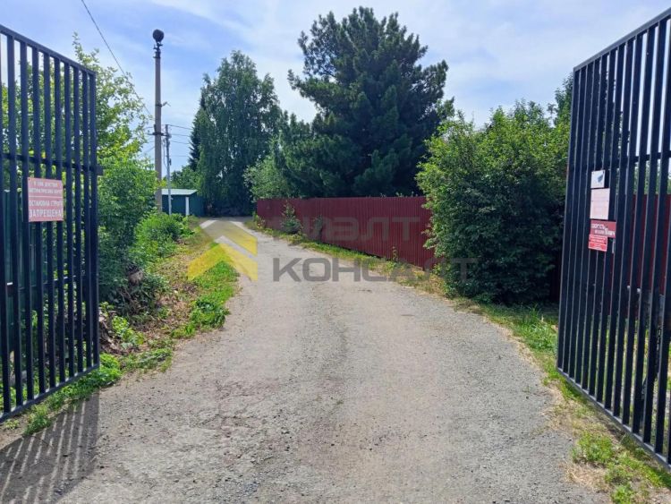 Дача, 37м², 4.20 соток, 1 этаж, 1 комн., стены: Кирпич миниатюра 17