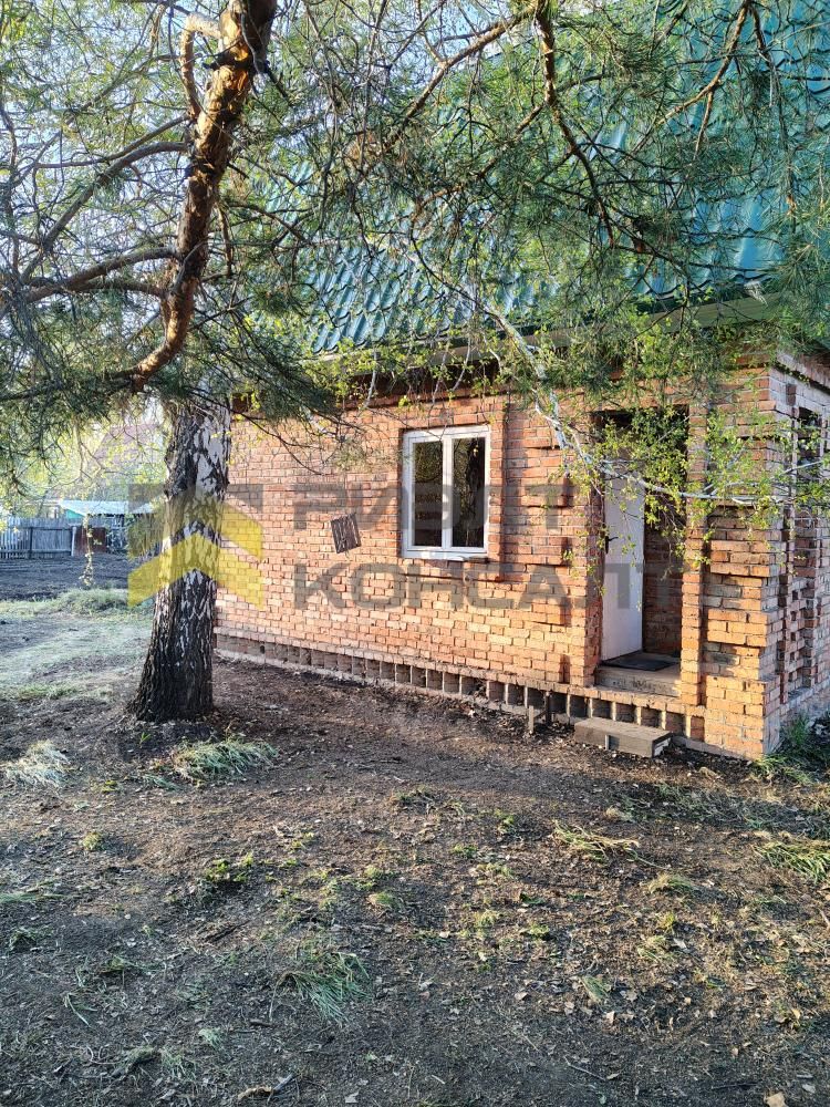 Дача, 48м², 6 соток, 2 этажа, 2 комн., стены: Кирпич миниатюра 8