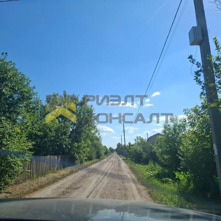 Дача, 12м², 9 соток, 1 этаж, 1 комн., стены: Кирпич миниатюра 9