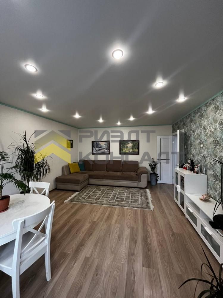 3-комн. квартира, Вторичка, 77м², 1/10 этаж миниатюра 14