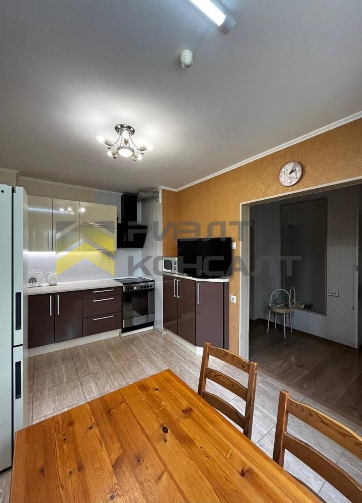 3-комн. квартира, Вторичка, 77м², 1/10 этаж миниатюра 6