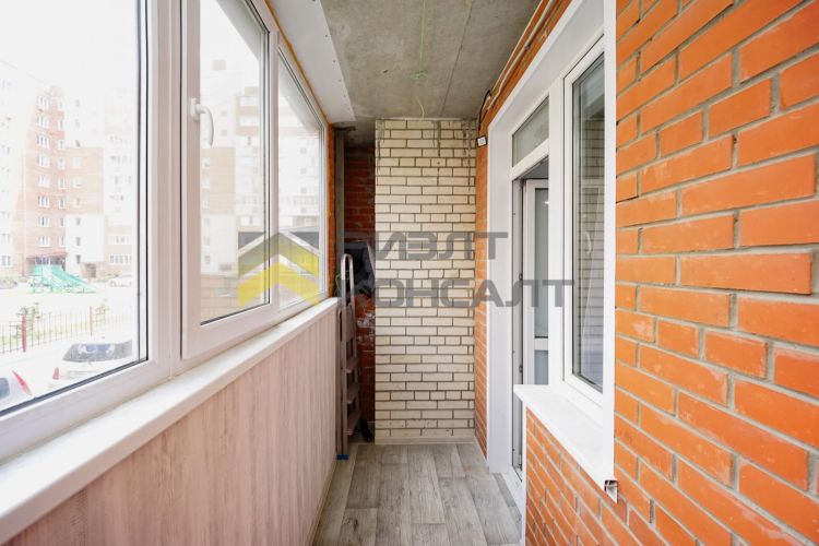 2-комн. квартира, Вторичка, 66.40м², 1/9 этаж миниатюра 7