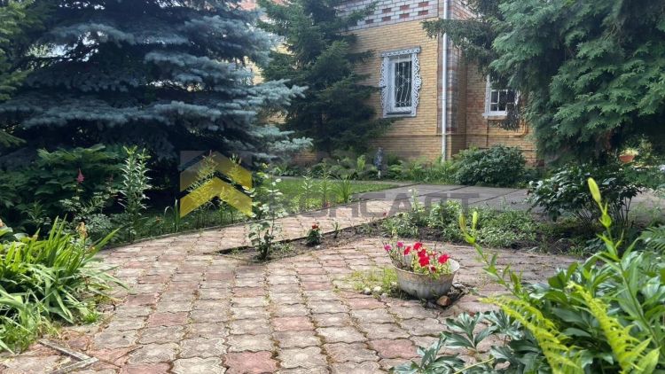 Дом, 226.20м², 12.53 соток, 2 этажа, 5 комн., стены: Кирпич миниатюра 6