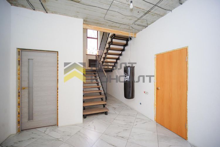 Коттедж, 318м², 8.60 соток, 2 этажа, 5 комн., стены: Пеноблоки миниатюра 17