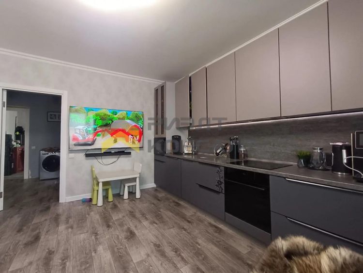 2-комн. квартира, Вторичка, 67.70м², 7/10 этаж миниатюра 4