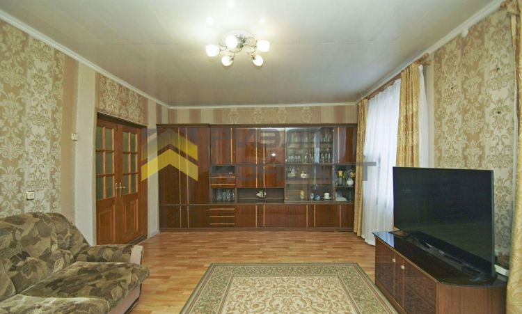 3-комн. квартира, Вторичка, 70м², 1/3 этаж миниатюра 2