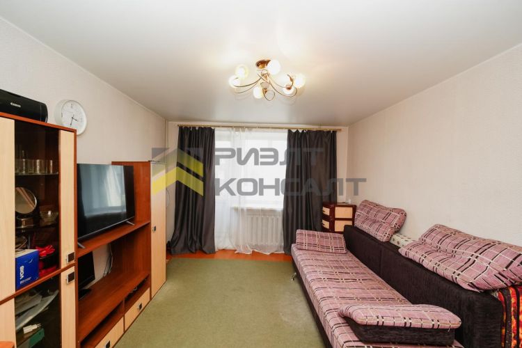 2-комн. квартира, Вторичка, 51м², 4/5 этаж