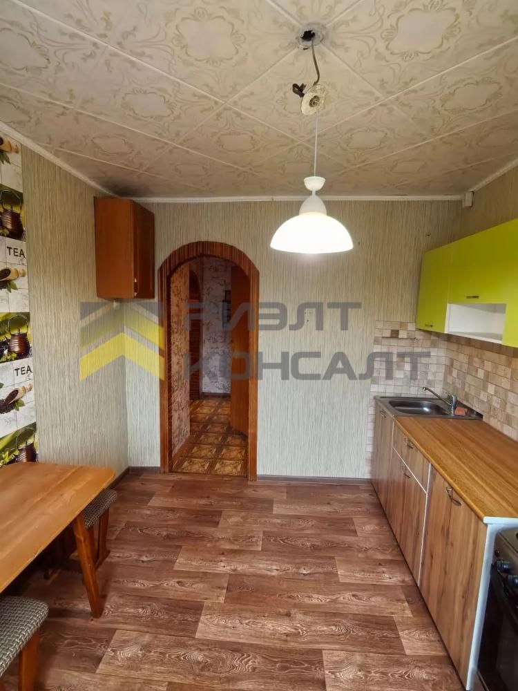 2-комн. квартира, Вторичка, 49.60м², 4/5 этаж