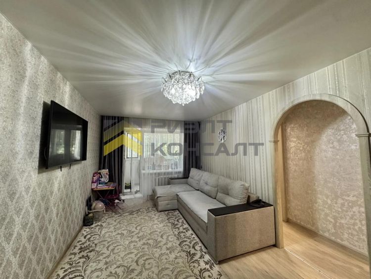 3-комн. квартира, Вторичка, 55.30м², 2/3 этаж