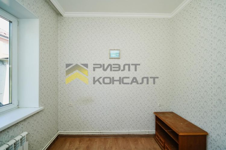 Дом, 42м², 4 соток, 1 этаж, 2 комн., стены: Кирпич миниатюра 2