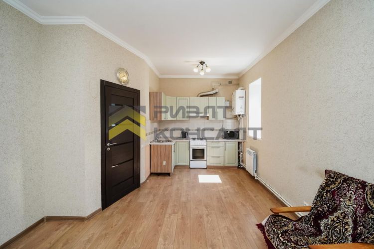 Дом, 42м², 4 соток, 1 этаж, 2 комн., стены: Кирпич миниатюра 10