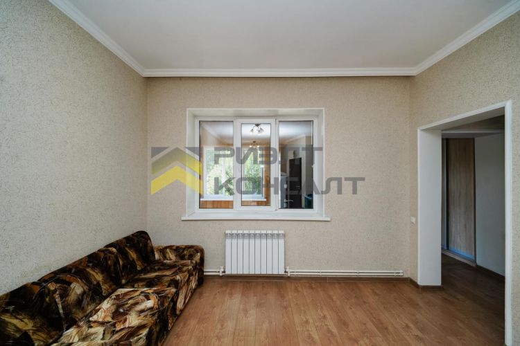 Дом, 42м², 4 соток, 1 этаж, 2 комн., стены: Кирпич миниатюра 18