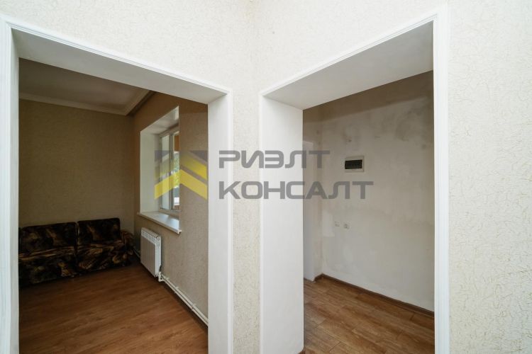 Дом, 42м², 4 соток, 1 этаж, 2 комн., стены: Кирпич миниатюра 21