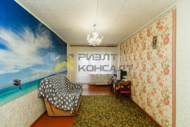 3-комн. квартира, Вторичка, 55.50м², 3/5 этаж