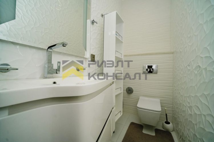3-комн. квартира, Вторичка, 134м², 1/4 этаж миниатюра 18