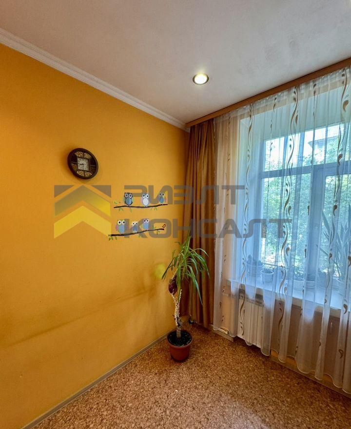 2-комн. квартира, Вторичка, 43м², 2/4 этаж миниатюра 4
