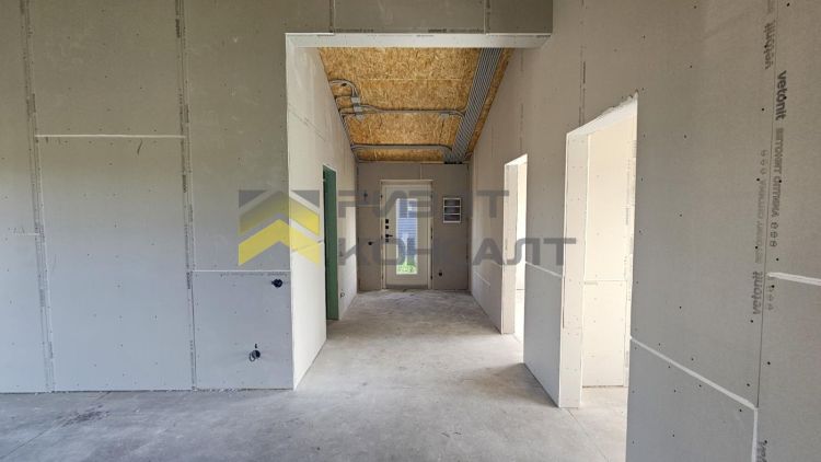Дом, 90м², 8 соток, 1 этаж, 3 комн., стены: Сэндвич-панели миниатюра 7