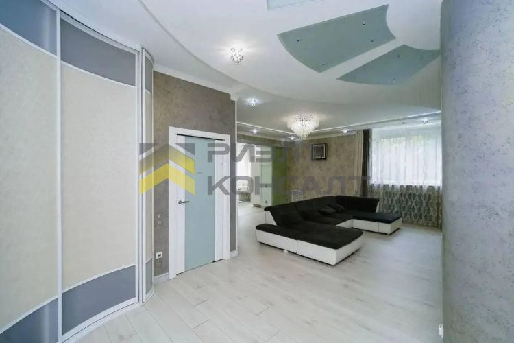 3-комн. квартира, Вторичка, 134м², 1/4 этаж миниатюра 6
