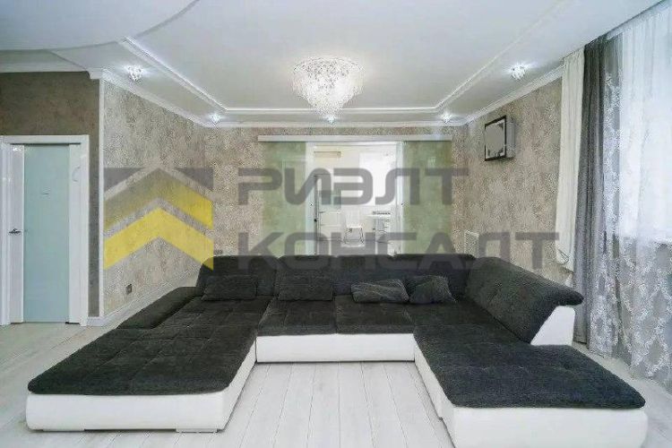 3-комн. квартира, Вторичка, 134м², 1/4 этаж миниатюра 2