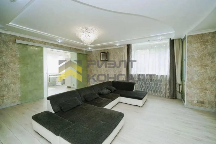 3-комн. квартира, Вторичка, 134м², 1/4 этаж миниатюра 3