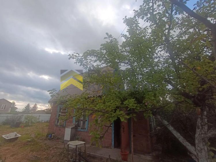 Дача, 26.60м², 5.90 соток, 2 этажа, 2 комн., стены: Кирпич миниатюра 10