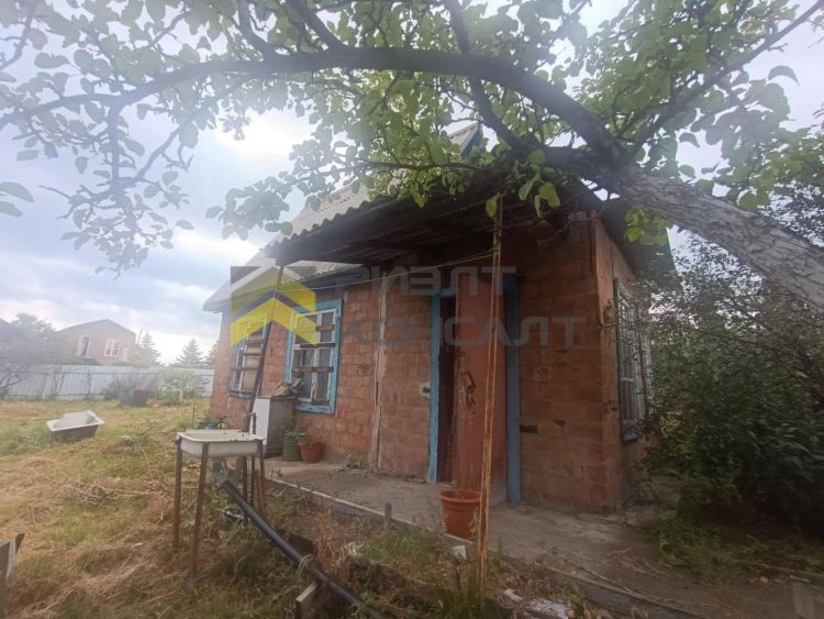 Дача, 26.60м², 5.90 соток, 2 этажа, 2 комн., стены: Кирпич миниатюра 11