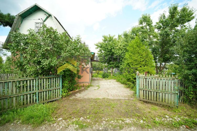 Дача, 38м², 9 соток, 2 этажа, 2 комн., стены: Кирпич миниатюра 26