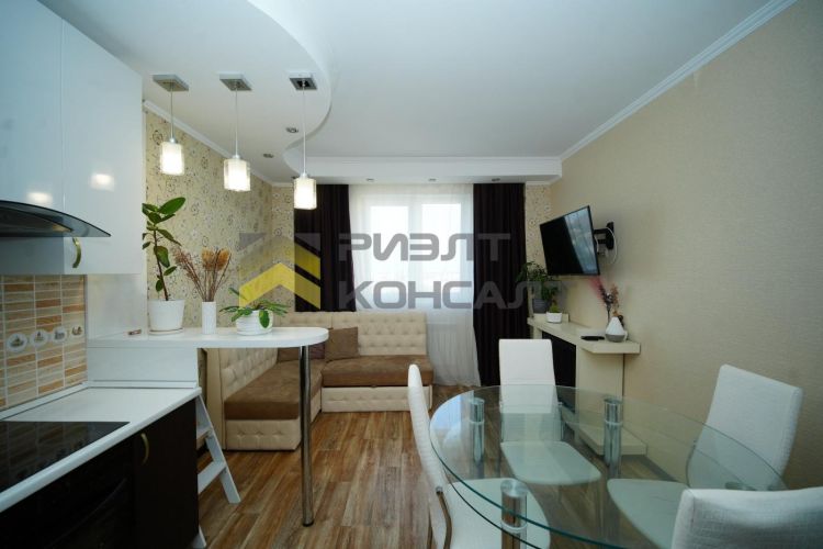 2-комн. квартира, Вторичка, 62м², 16/16 этаж