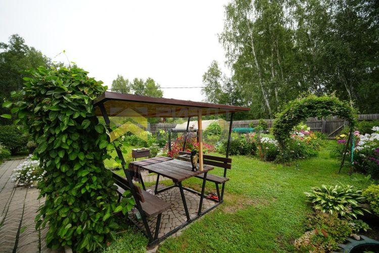 Дача, 45м², 9 соток, 2 этажа, 2 комн., стены: Кирпич миниатюра 8