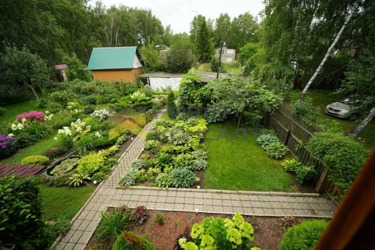 Дача, 45м², 9 соток, 2 этажа, 2 комн., стены: Кирпич миниатюра 18